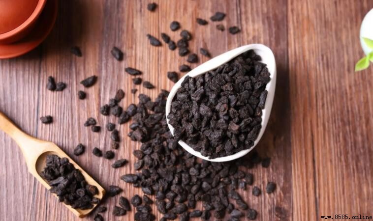 普洱碎银子是什么茶？详解其特点与冲泡方法