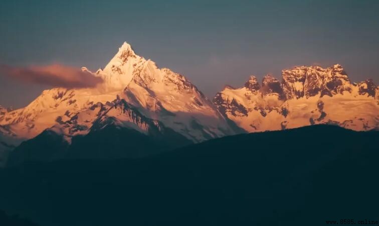 德欽縣景點推薦:梅裡雪山、瀾滄江大峽谷等必去之地