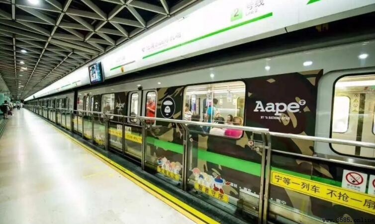 機場交通指南:浦東機場地鐵信息全解
