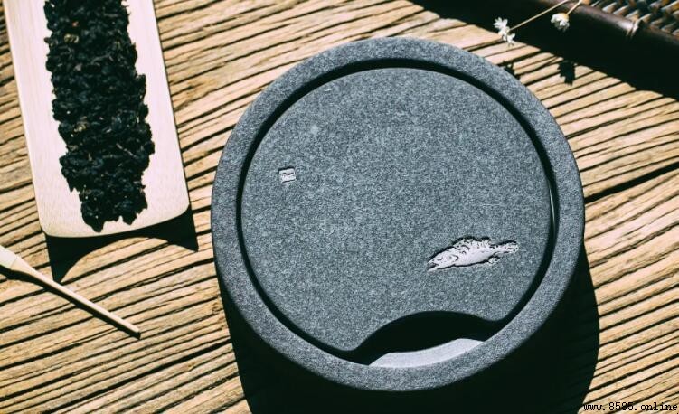 壺承與茶盤的區別：功能、設計與使用場景解析