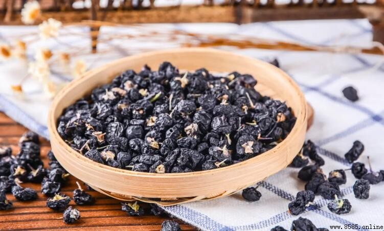 黑枸杞能加熱食用嗎?使用注意事項與正確食用方法