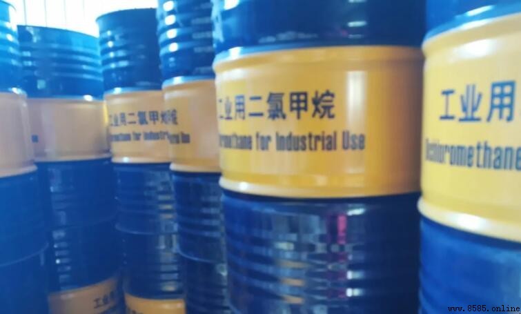 二氯甲烷是气体吗?