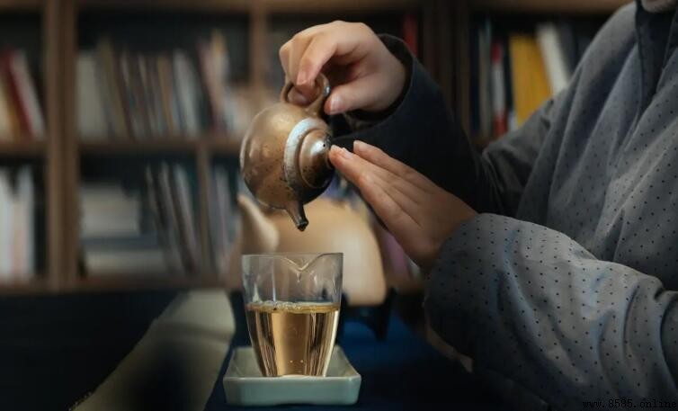 泡茶第一泡要倒掉嗎?解析不同茶類的正確處理方式