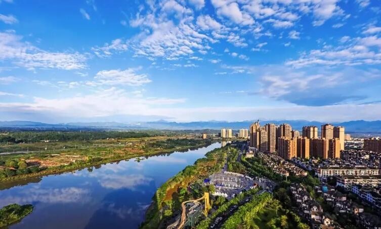 邛崃市的海拔高度