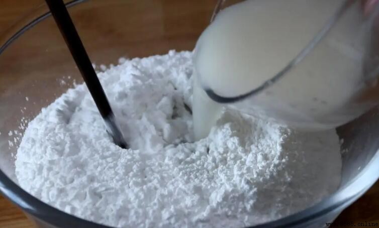 糯米粉用熱水和面還是冷水和面?