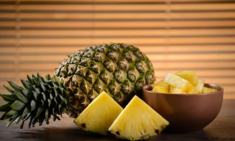 鳳梨性質解析：它是涼性還是熱性水果？