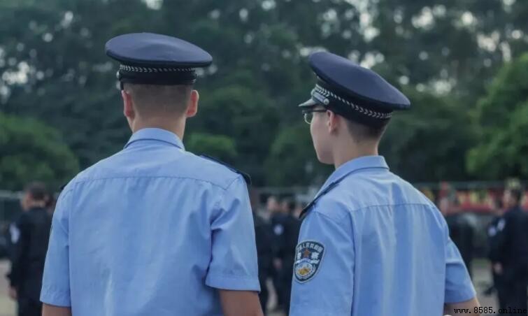 藍色警服是什麼警察
