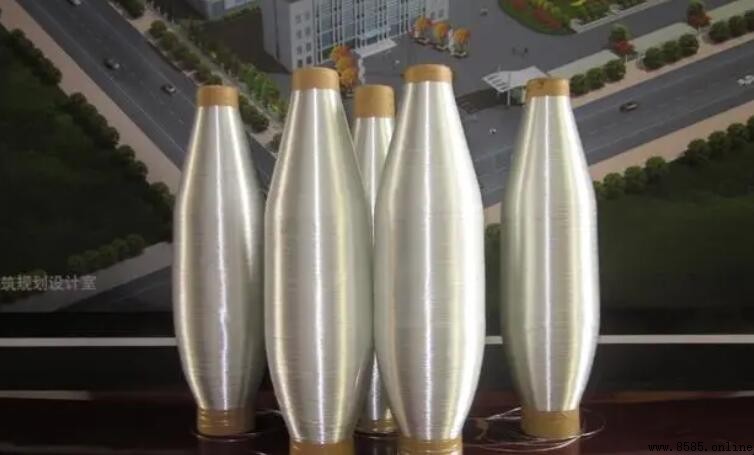 玻璃纖維是什麼材料?全面解析其定義、製造工藝與應用