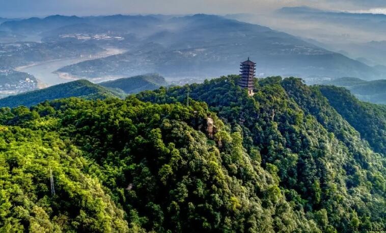 巴山夜雨指的是哪座山