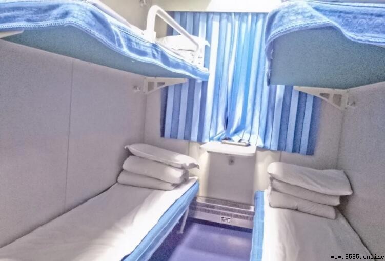 火車臥具清洗流程揭秘:從卸車到消毒的每一步
