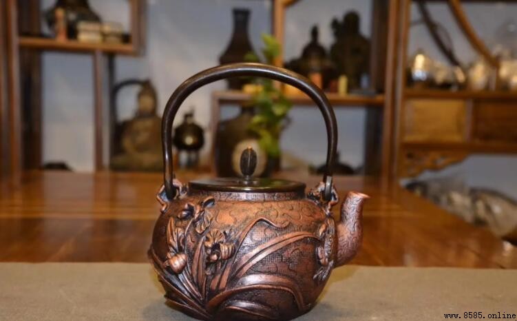 銅壺是否適合煮茶？解析材質影響與健康風險