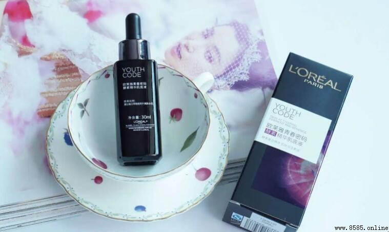 Lancôme小黑瓶能否塗眼周?肌底液使用解析