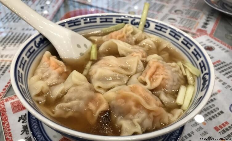 如何煮云吞不破裂：专业厨房技巧