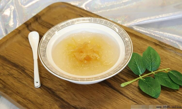 炖燕窩的四大要點：時間、水量、器具與燕窩厚度