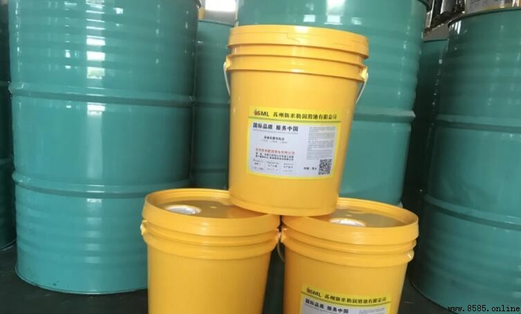 電梯導軌油的性能特點