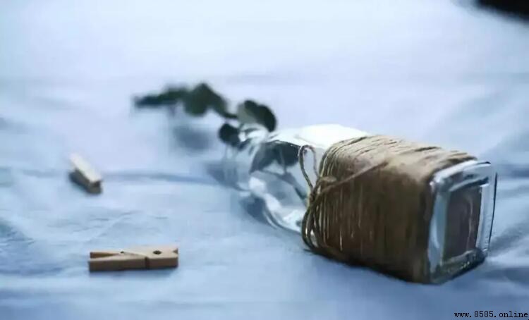 無法回到的過去：傷感句子集