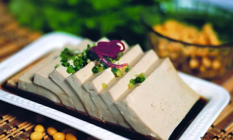 豆腐蛋白質含量高嗎？解析豆腐的營養價值