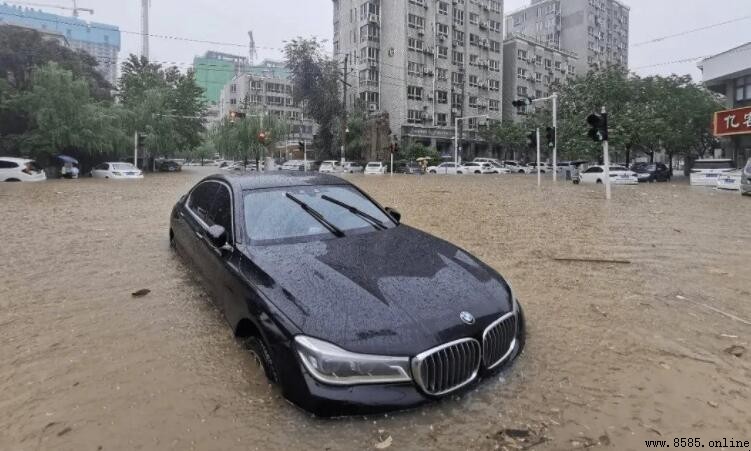 泡水車後患有哪些？全面解析涉水對車輛的傷害