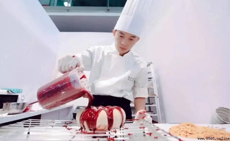 西點師與烘焙師的主要差異