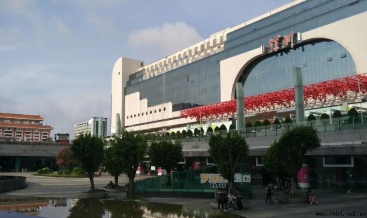 深圳站在哪里