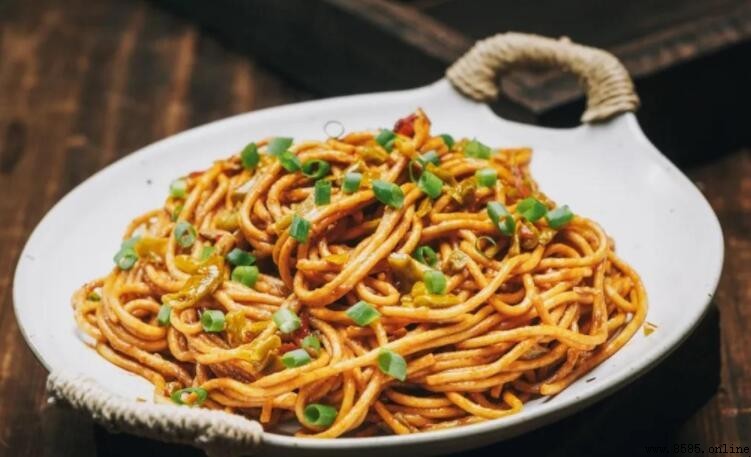 熱干面為什麼會黏糊糊的？三大原因及解決方法