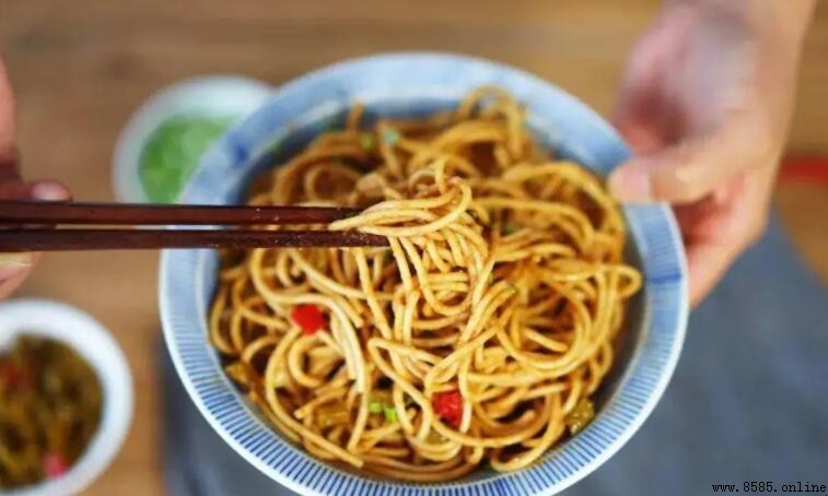 熱干面冰箱保存指南:可以放多久?