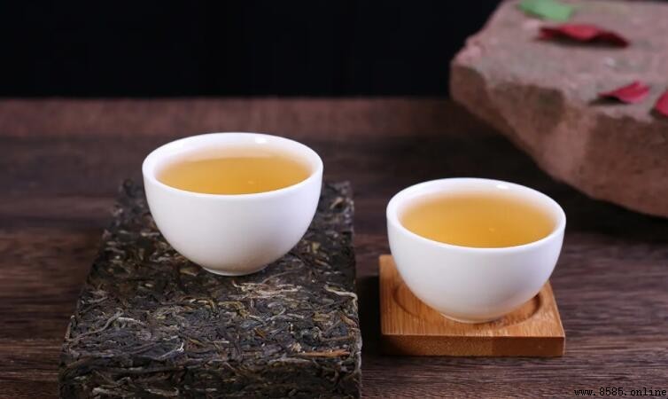 普洱茶能加蜂蜜嗎?解析兩者搭配的營養與正確喝法