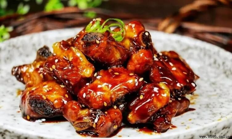 糖醋排骨用米醋還是陳醋?中式烹調醋料選擇指南