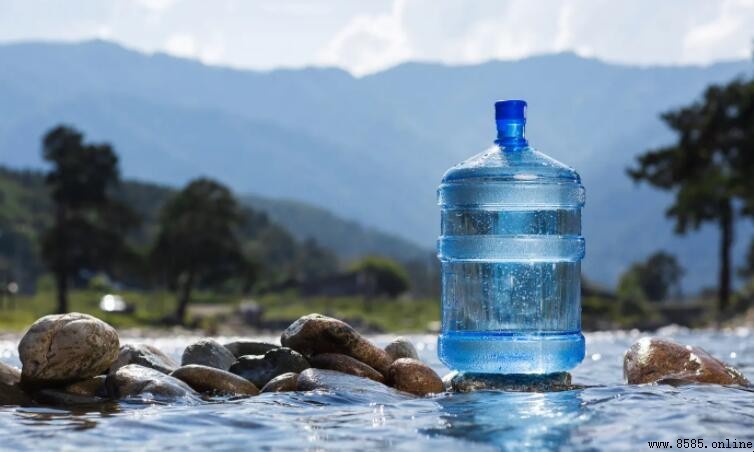 礦泉水需要燒開喝嗎？