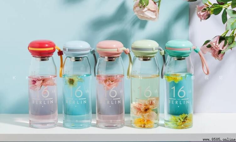 乘機能否攜帶玻璃瓶水杯？飛行安全規則解析