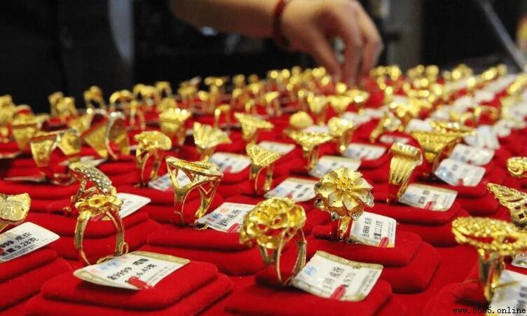 黃金何以成為避險工具:價值、地位與危機時刻的角色