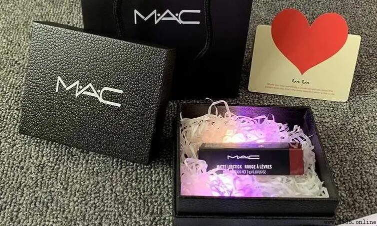 Mac口红档次解析：中高端定位的品质之选