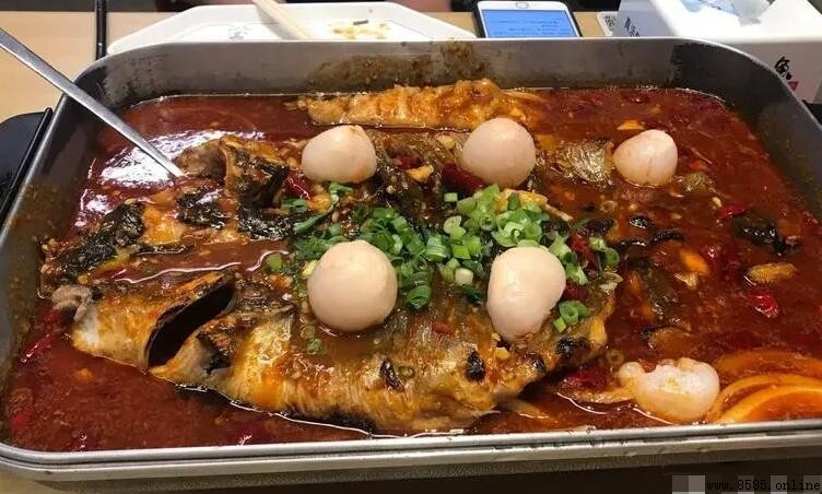 烤魚為什麼要放荔枝？