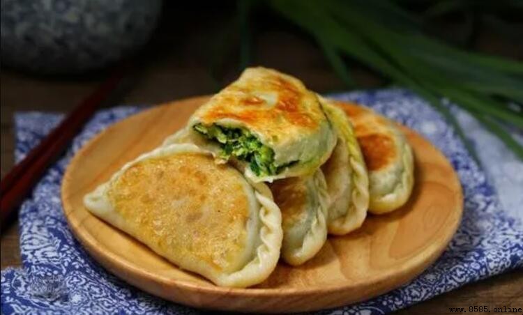 韭菜盒子和面要加油嗎?解析口感與做法要點