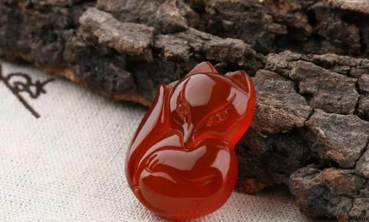 紅瑪瑙透明或不透明哪種好?品質與價值解析