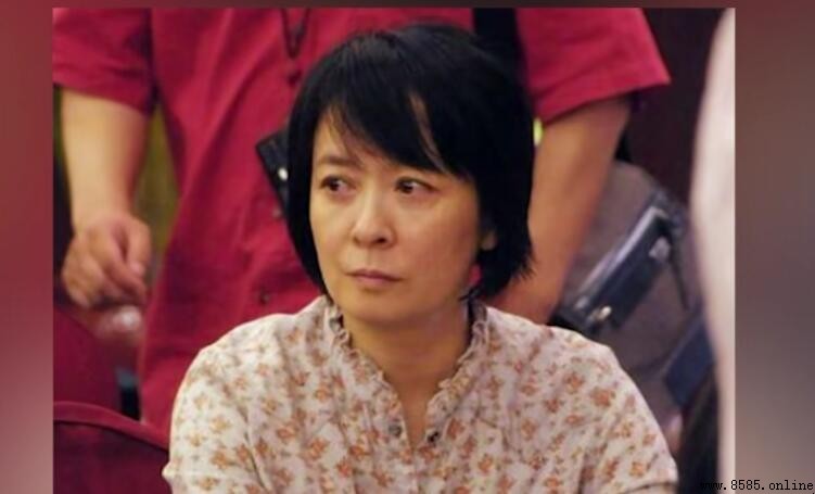 董子健母親是誰