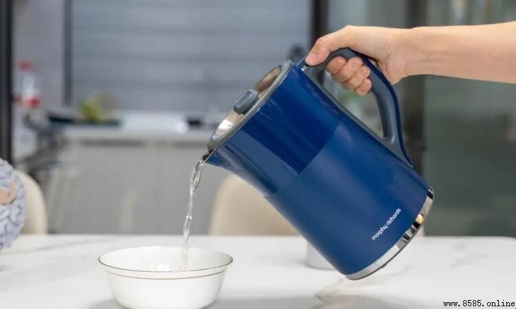 恆溫水壺是反復燒水嗎?解析恆溫功能與實際使用