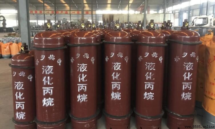 丙烷是什麼氣體？特性、危險性與應用解析