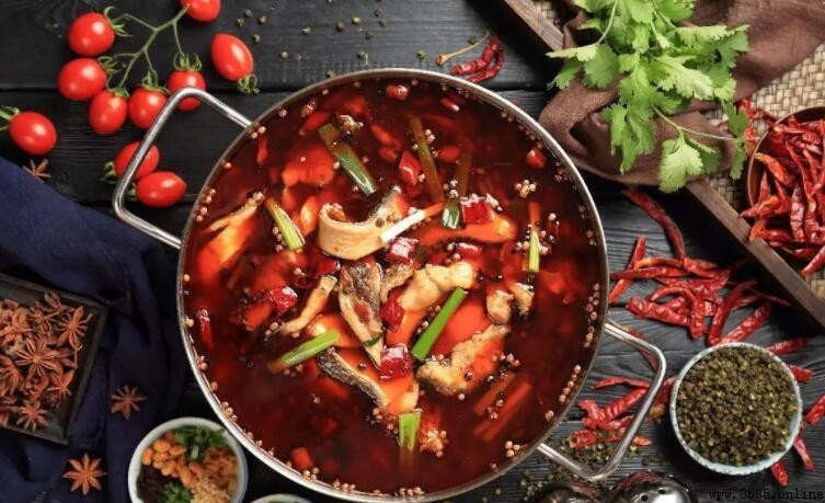 冷鍋魚是哪裡的菜系？解析起源與特色