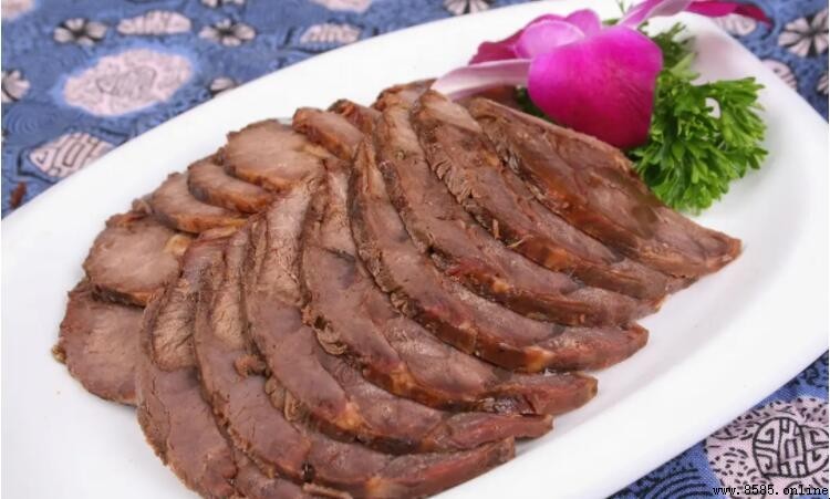 熟牛肉能否放入冰箱冷凍?正確保存方法與注意事項