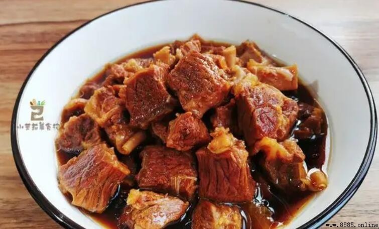 如何去除牛腩的腥氣：三種實用方法