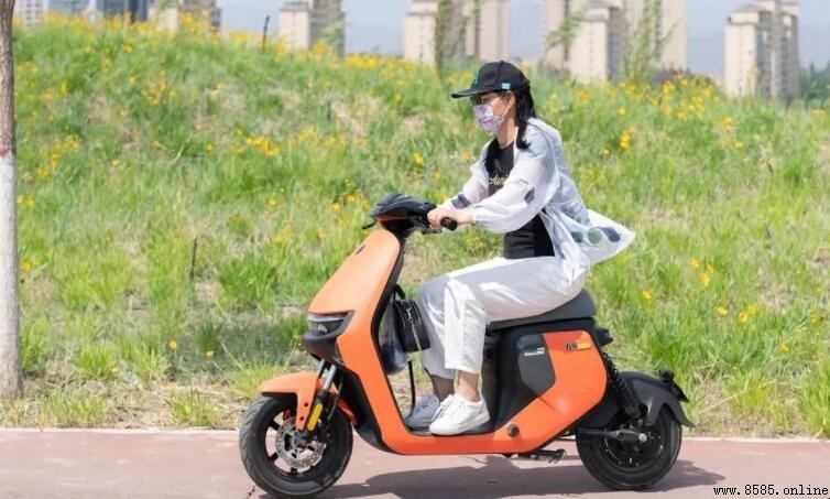 電動車一加電就嗡嗡響的原因解析