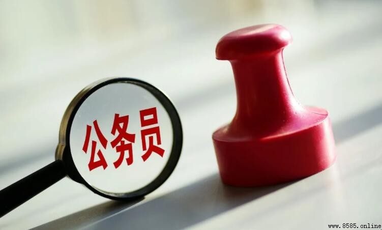 為什麼專碩難以報考公務員？真相與對策解析