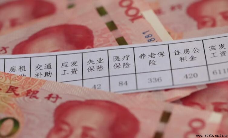 文員工資一般是多少？影響因素及職責解析