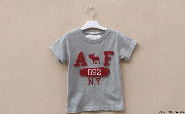 AF 是什麼檔次的牌子？解析 Abercrombie Fitch 等級與特色