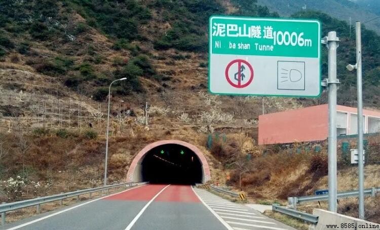 泥巴山隧道長度多長？