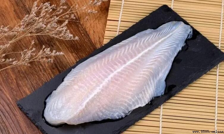 巴沙魚有刺嗎？解析巴沙魚的刺及食用注意事項
