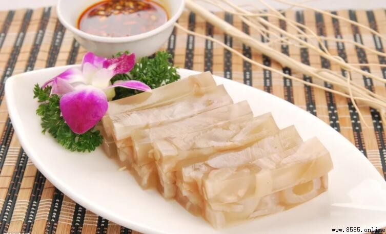皮凍凝固了還能重熬嗎？解析皮凍二次熬製的影響