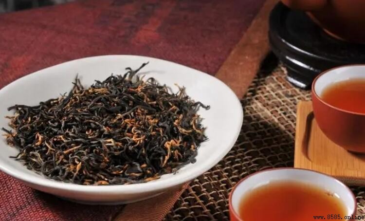 金駿眉是紅茶還是綠茶?揭秘正山金駿眉的品類與特色