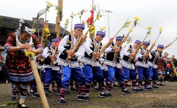 芦笙节是哪个民族的传统节日